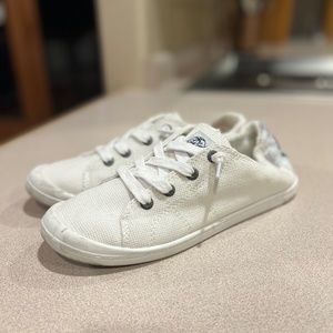 Roxy Bayshore Slip On Sneaker (worn once)